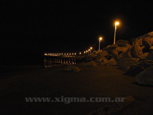 Puerto de Necochea - Escollera.jpg